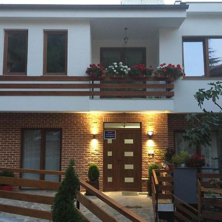 Madox Apartment Ohrid Exterior photo