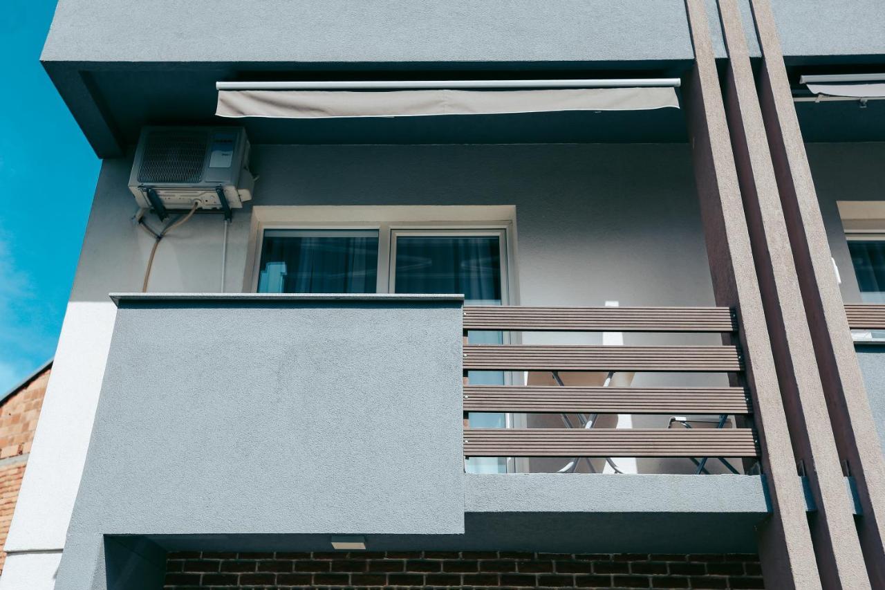 Madox Apartment Ohrid Exterior photo